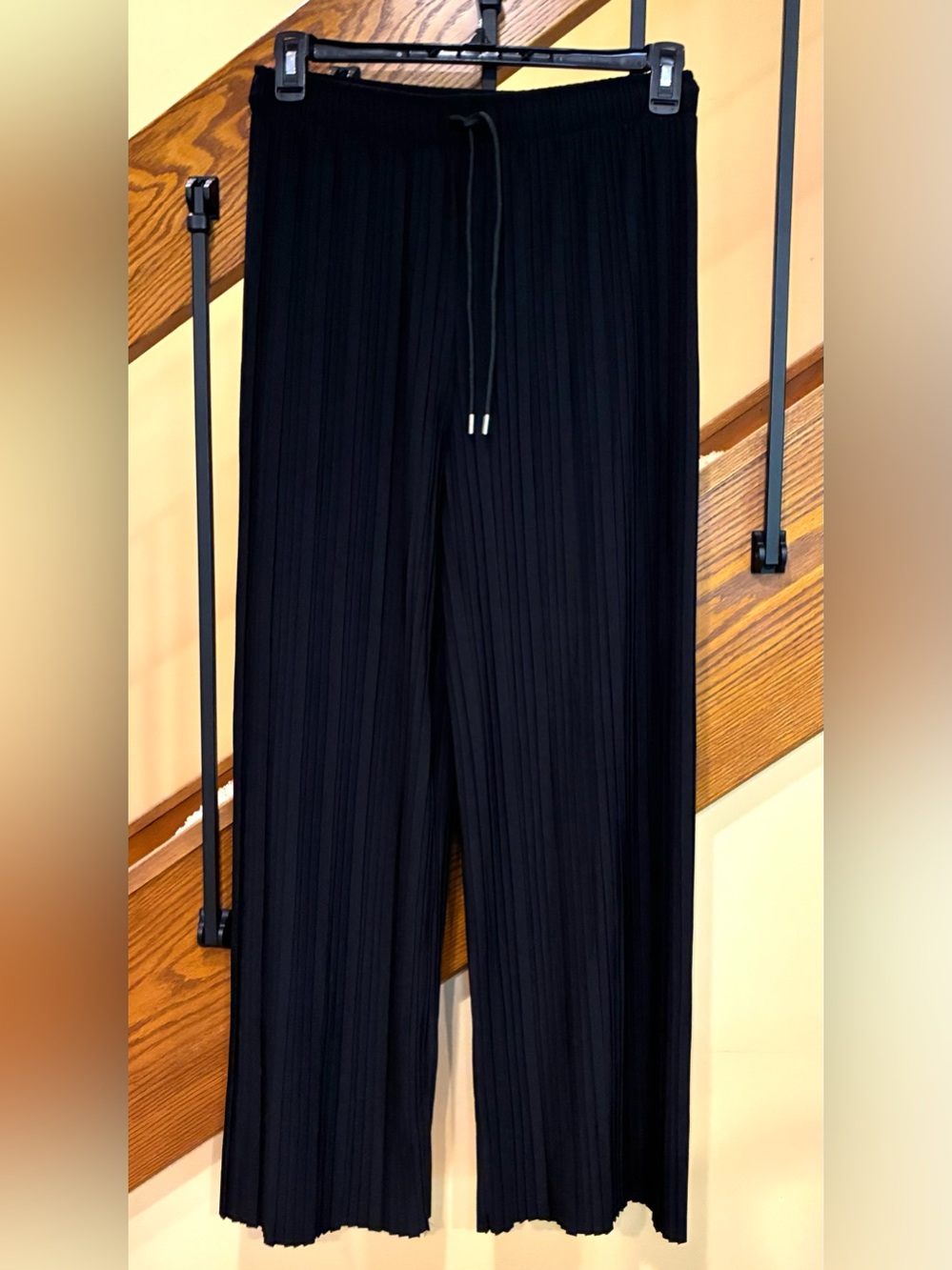 Made By Johnny Palazzo Pants Elastic Drawstring Waist Pleated Black SZ. One Size